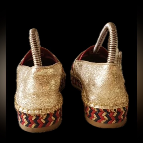 Authentic GUCCI Metallic Gold Leather Bee Slip On Espadrilles Retails $950 - Picture 2 of 16